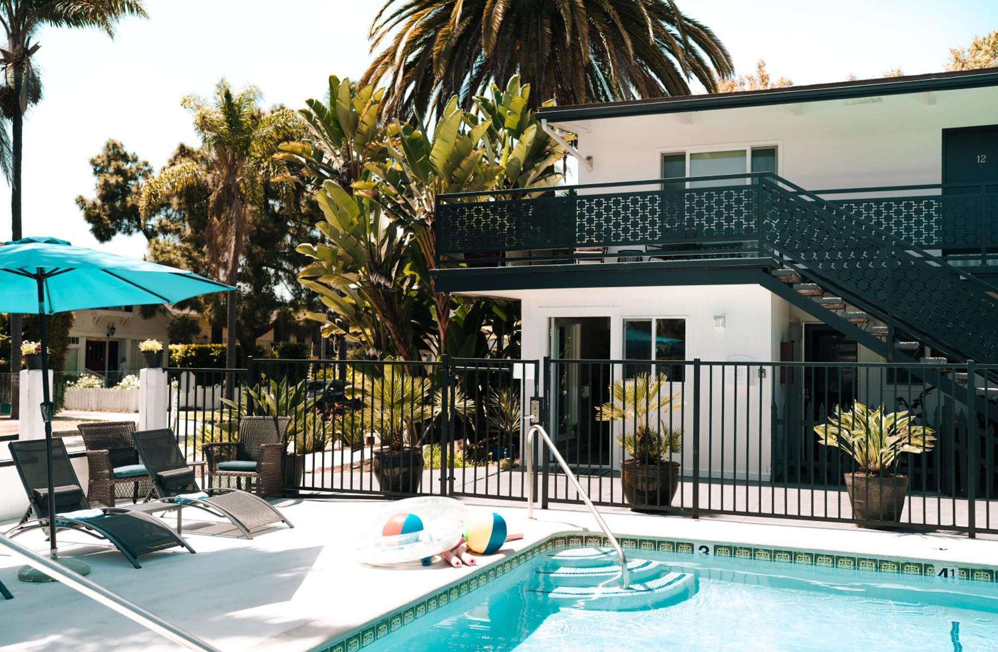 Pacific Crest Hotel Santa Barbara Exterior photo