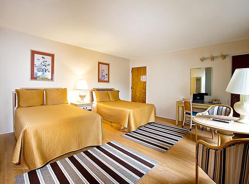 Pacific Crest Hotel Santa Barbara Room photo